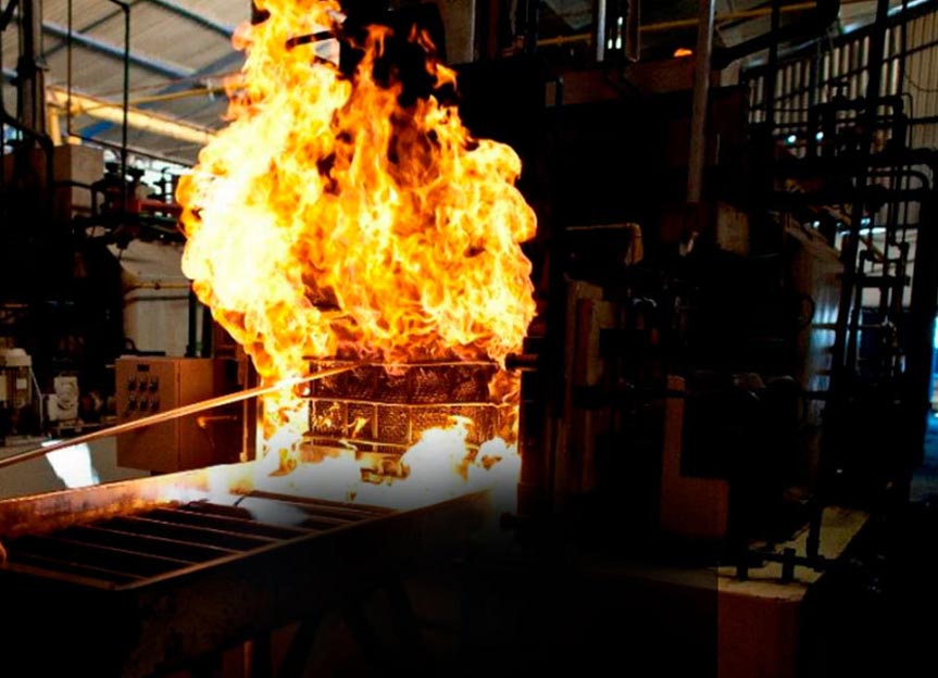 Tratamento de Austêmpera em Forno de Banho de Sal